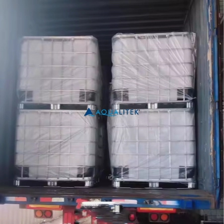 1000L IBC tote loading